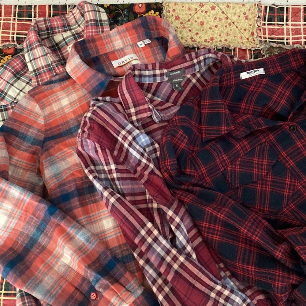 Bundle of 4 Women’s Flannels